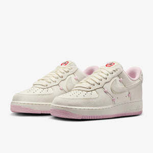 Nike Air Force 1 Low Women’s Sneakers