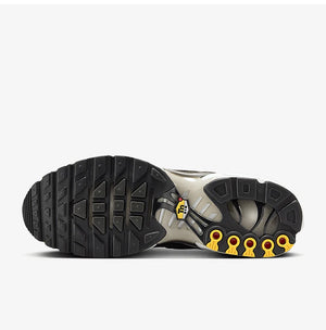 Nike TN Men’s Cushioning Running Sneakers