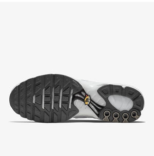 Nike Air Max Plus Men’s Cushioned Running Sneakers