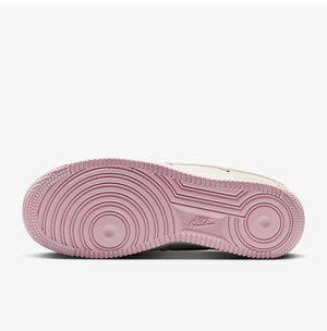 Nike Air Force 1 Low Women’s Sneakers