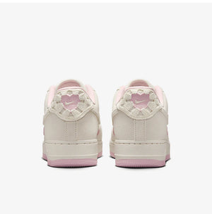 Nike Air Force 1 Low Women’s Sneakers